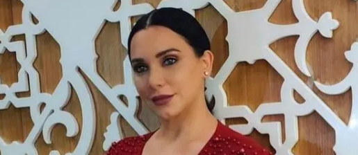 كاريس بشار تحتفل بعيد ميلادها خلال حفل زفاف سلاف فواخرجي